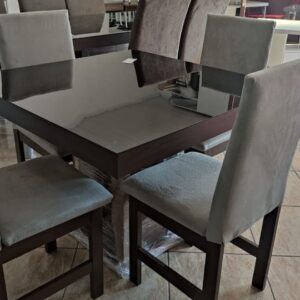 Mesa de Vidro 4 cadeiras